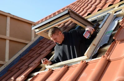 Pose de fenêtres de toit Velux à Villebrumier